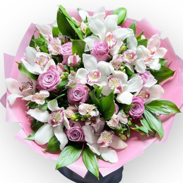 Mixed Flowers Bouquet