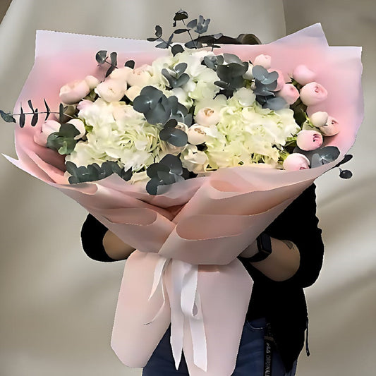 Light pink baby Roses mix bouquet