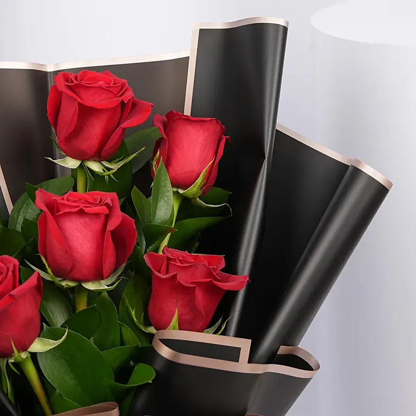 Designer Red Roses Bouquet